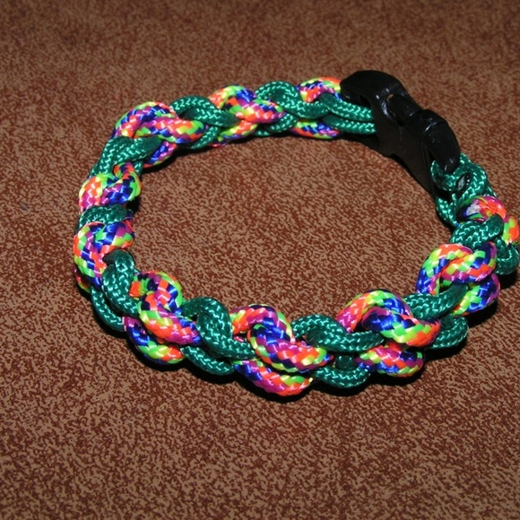 Multi Color Para Cord Survival Unisex Bracelet - Picture 2 of 7